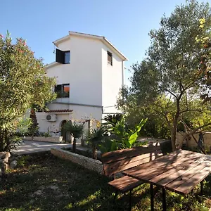  Apartament With A Parking Space Okrug Donji, Ciovo - 13732 Chorwacja