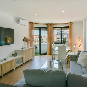 https://torremolinos-beachpool-select.es-andalucia.com